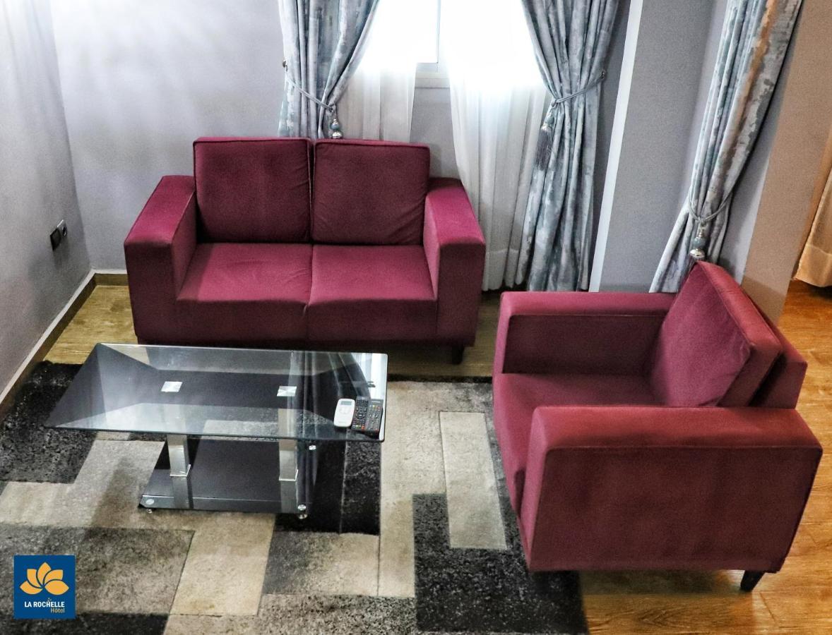 La Rochelle Hotel Yaoundé エクステリア 写真